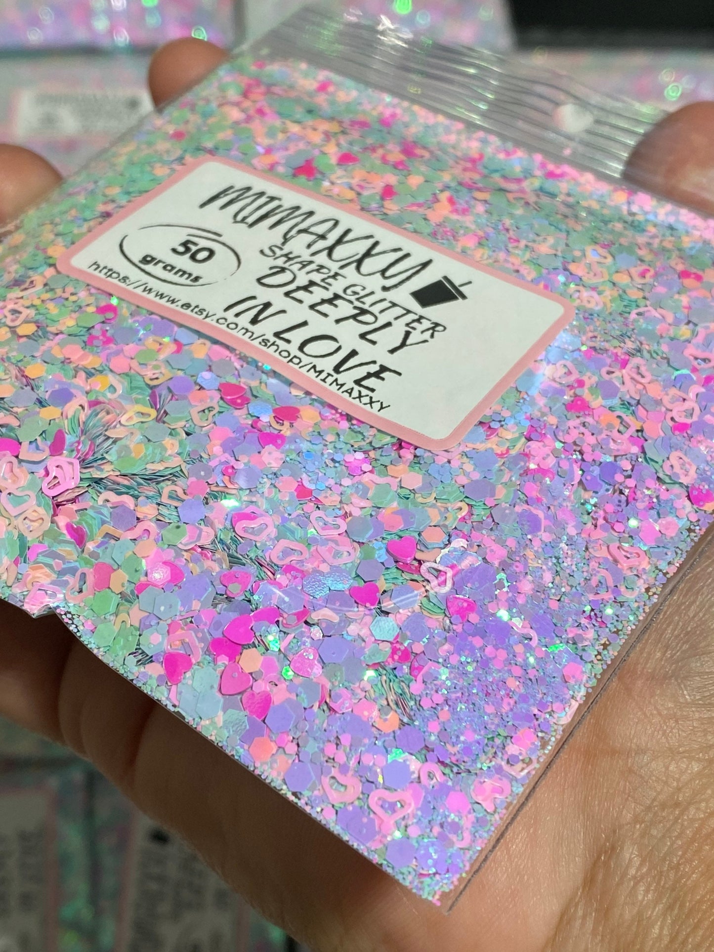 DEEPLY in LOVE ,Shaped Glitter, Chunky Glitter Mix, Cosmetic, Nail Art, Resin art,Snow Globe Tumbler, Valentine, lips, kiss, heart, AMOR 003