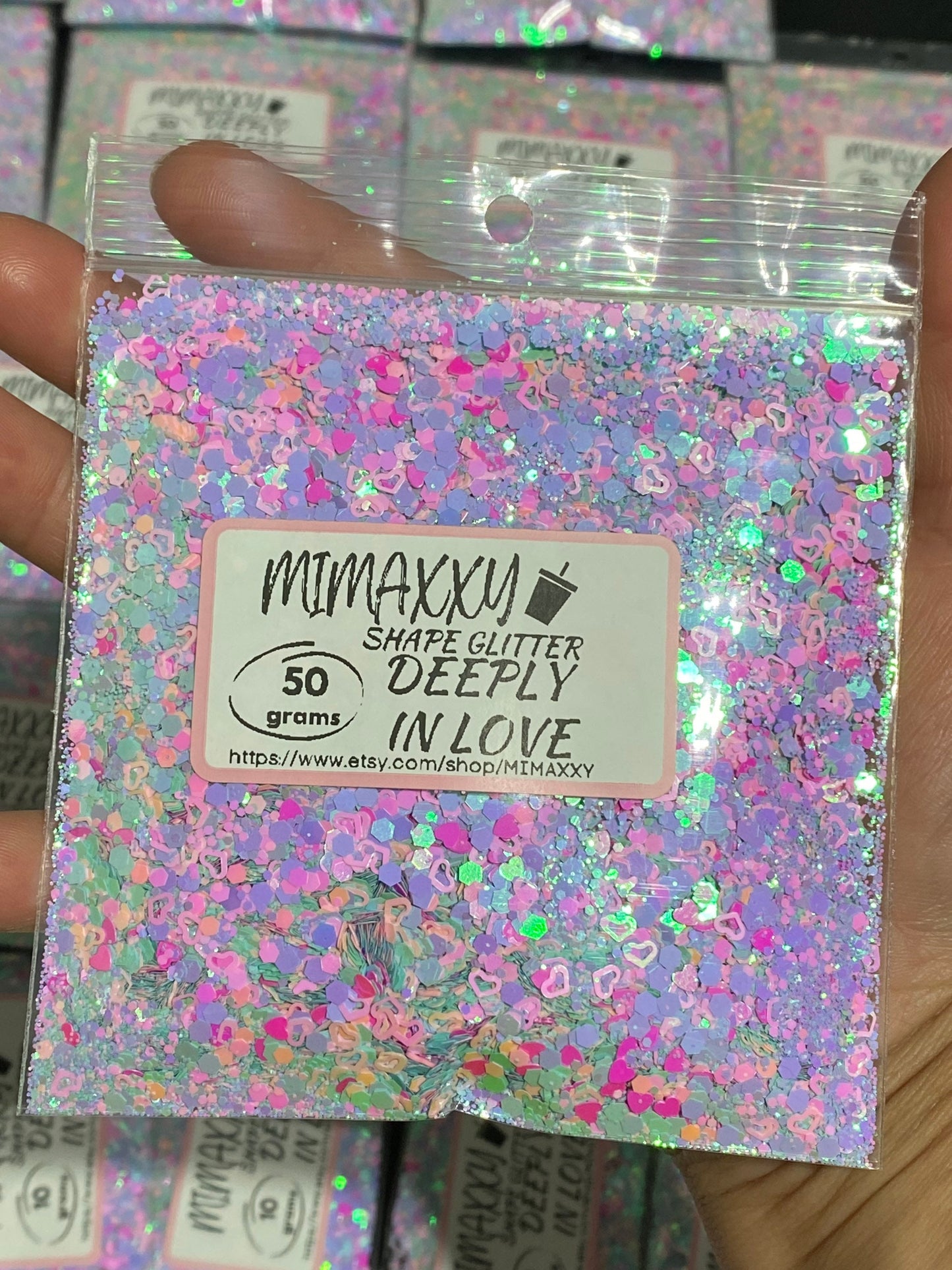 DEEPLY in LOVE ,Shaped Glitter, Chunky Glitter Mix, Cosmetic, Nail Art, Resin art,Snow Globe Tumbler, Valentine, lips, kiss, heart, AMOR 003